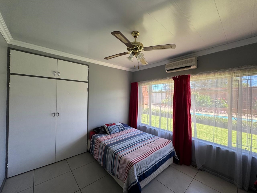4 Bedroom Property for Sale in Barkly West Northern Cape